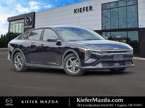 Aurora Black Pearl 2025 Kia K4