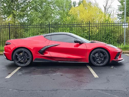 Red Mist Metallic Tintcoat 2021 Chevrolet Corvette Stingray w/1LT