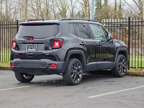 2023 Jeep Renegade Latitude