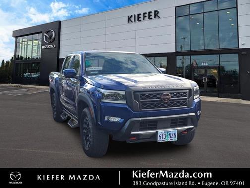 Deep Blue Pearl 2022 Nissan Frontier PRO-4X