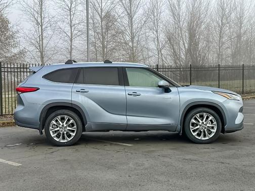 2020 Toyota Highlander Hybrid Limited