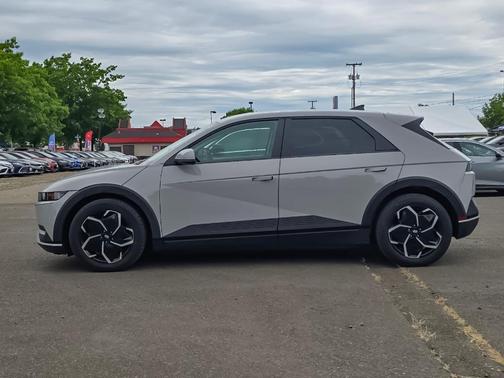 Cyber Gray 2024 Hyundai IONIQ 5 SEL