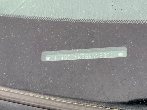 2016 Toyota Camry XLE