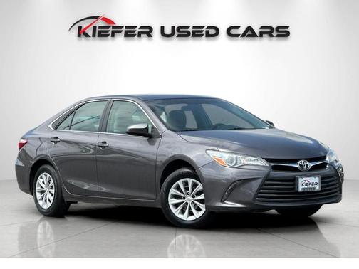 Predawn Gray Mica 2016 Toyota Camry LE