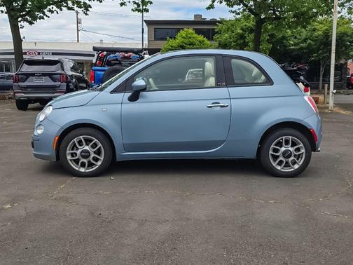 Luce Blu 2013 FIAT 500C Pop
