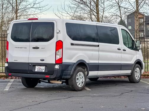 2023 Ford Transit-350 XLT