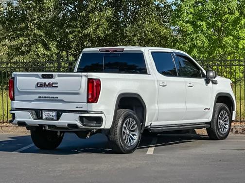 Summit White 2020 GMC Sierra 1500 AT4