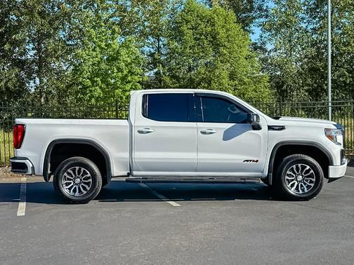 Summit White 2020 GMC Sierra 1500 AT4