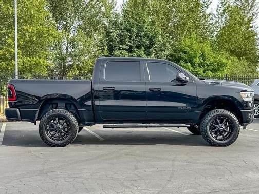 Diamond Black 2019 RAM 1500 Big Horn