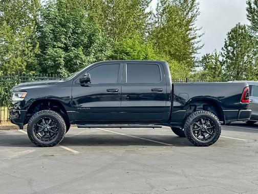 Diamond Black 2019 RAM 1500 Big Horn