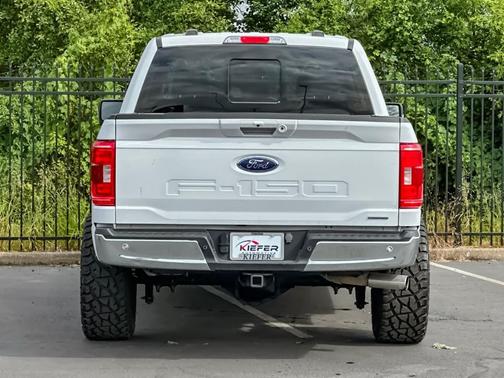 White 2023 Ford F-150 XLT