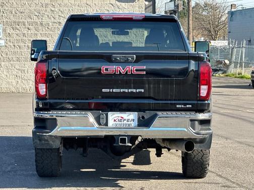 2022 GMC Sierra 2500 SLE