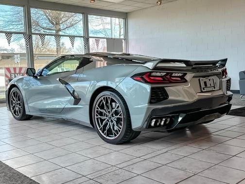 2023 Chevrolet Corvette Stingray w/3LT