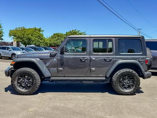 Granite Crystal Clearcoat Metallic 2024 Jeep Wrangler 4xe Sport