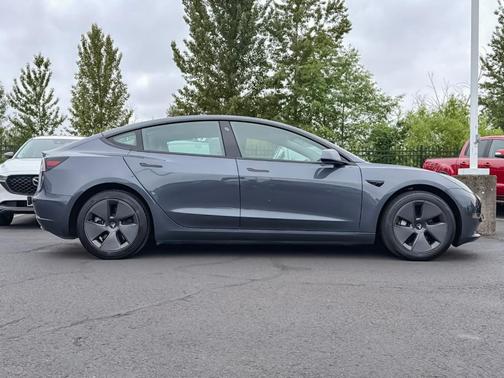 Midnight Silver Metallic 2023 Tesla Model 3 Base