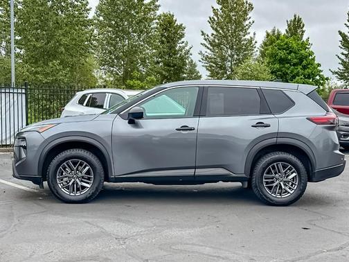 Gun Metallic 2024 Nissan Rogue S
