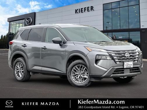 Gun Metallic 2024 Nissan Rogue S