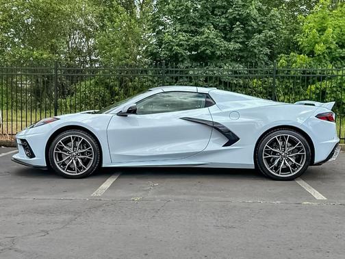 Ceramic Matrix Gray Metallic 2024 Chevrolet Corvette Stingray w/3LT