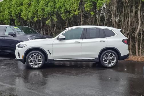 Alpine White 2024 BMW X3 xDrive30i