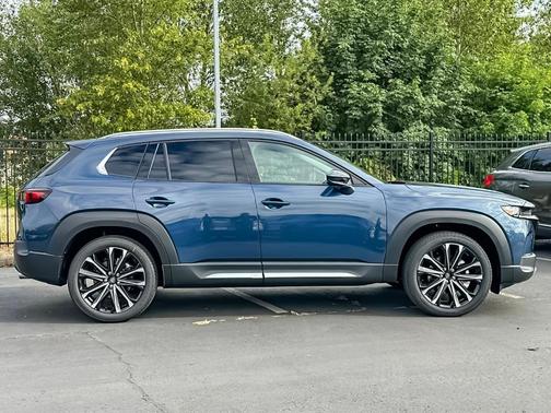 Ingot Blue Metallic 2026 Mazda CX-50 2.5 S PREMIUM