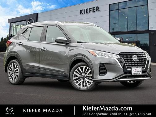 Gun Metallic 2023 Nissan Kicks SV