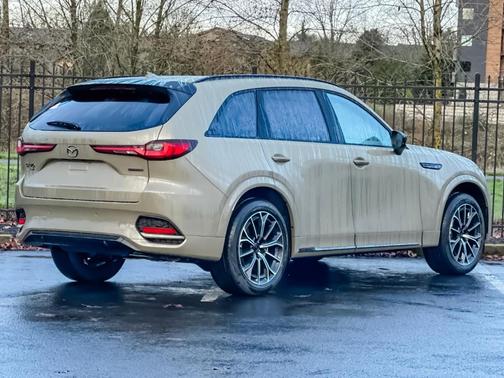 Zircon Sand Metallic 2026 Mazda CX-70 3.3 TURBO S PREMIUM