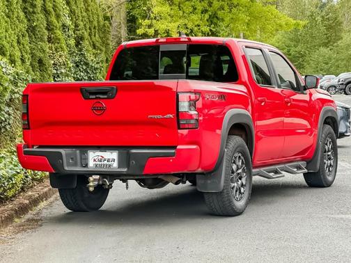 Red Alert 2023 Nissan Frontier PRO-4X