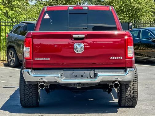 Delmonico Red Pearlcoat 2022 RAM 1500 Big Horn