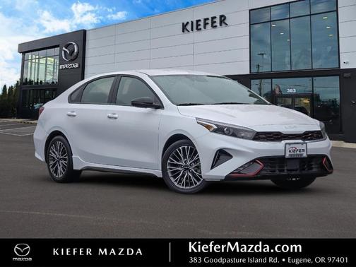 Snow White Pearl 2024 Kia Forte GT-Line