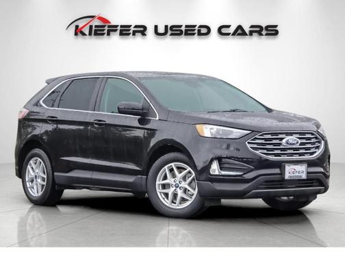 Black Metallic 2022 Ford Edge SEL