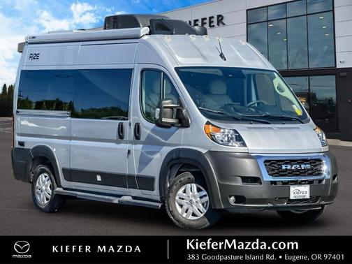 Bright Silver Clearcoat Metallic 2022 RAM ProMaster 1500 Base