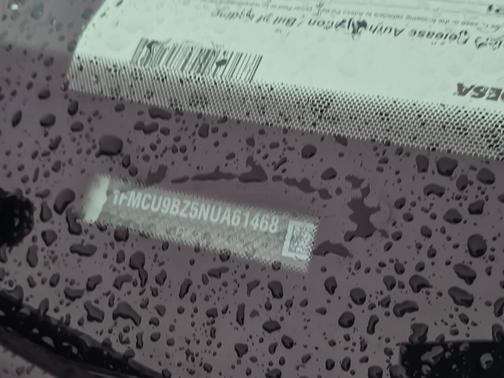 Oxford White 2022 Ford Escape SE