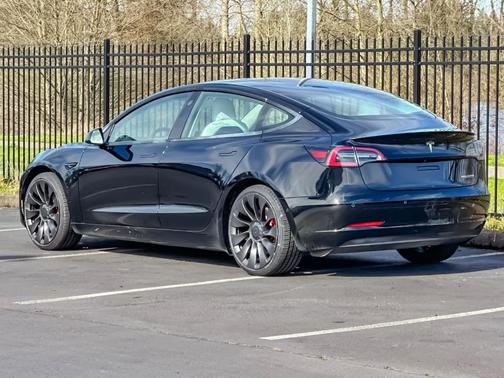 Black 2022 Tesla Model 3 Performance