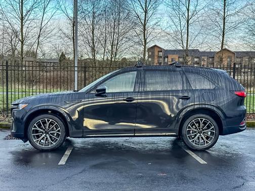 Jet Black Mica 2026 Mazda CX-70 CX-70