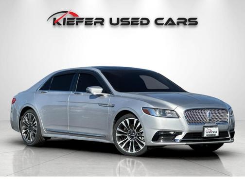2017 Lincoln Continental Reserve