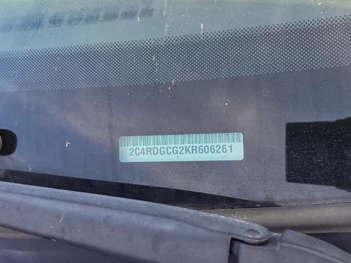 White Knuckle Clearcoat 2019 Dodge Grand Caravan SXT