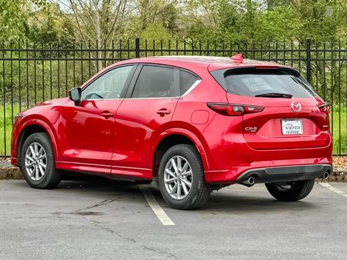 2024 Mazda CX-5 2.5 S Preferred Package
