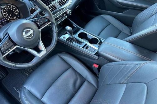 2024 Nissan Altima 2.0 SR