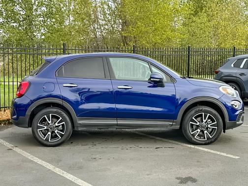 Blue Metallic 2021 FIAT 500X Pop