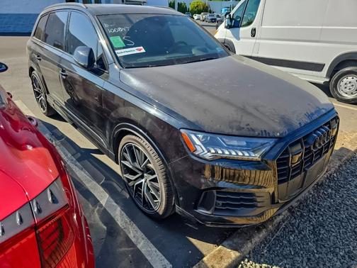 2021 Audi Q7 55 Prestige