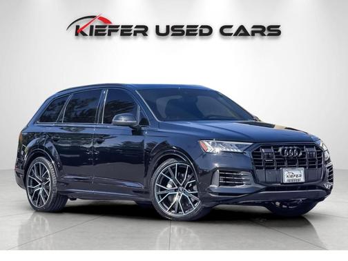Night Black 2021 Audi Q7 55 Prestige