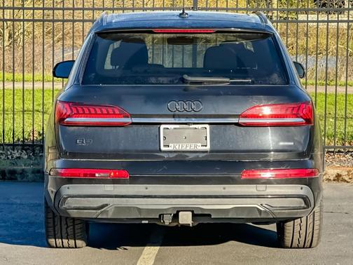 2021 Audi Q7 55 Prestige