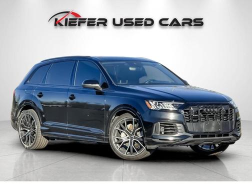 Night Black 2021 Audi Q7 55 Prestige
