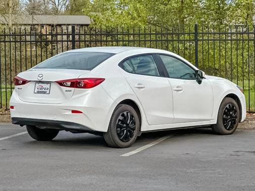 2017 Mazda Mazda3 Sport
