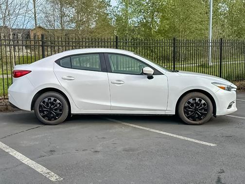 2017 Mazda Mazda3 Sport