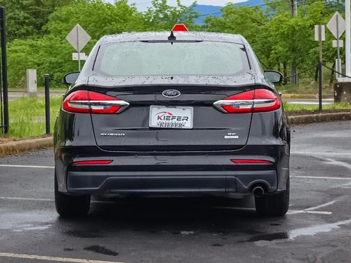 Black Metallic 2020 Ford Fusion SE