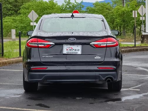 Black Metallic 2020 Ford Fusion SE