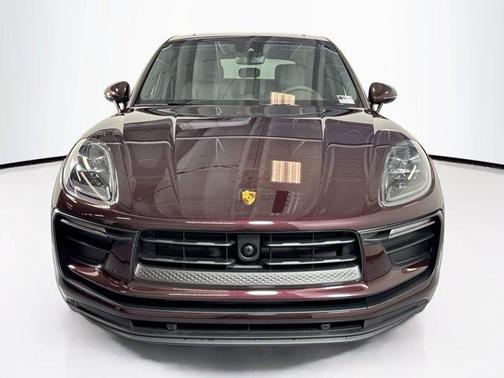 Copper 2026 Porsche Macan Base