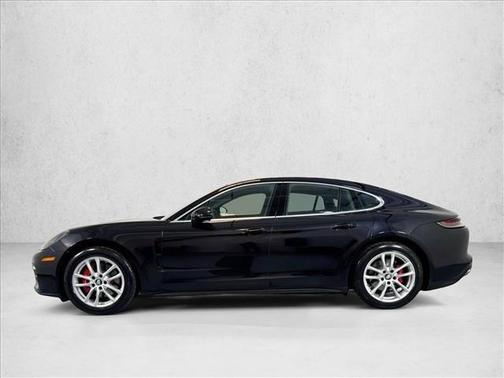 Jet Black 2023 Porsche Panamera 4S