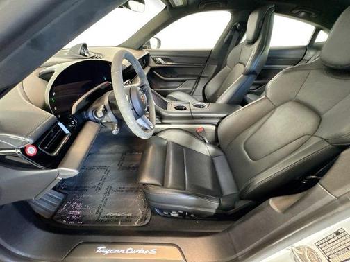Carrara White Metallic 2020 Porsche Taycan Turbo S